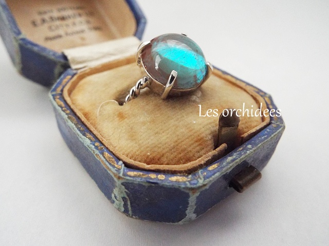 antique sapiret ring