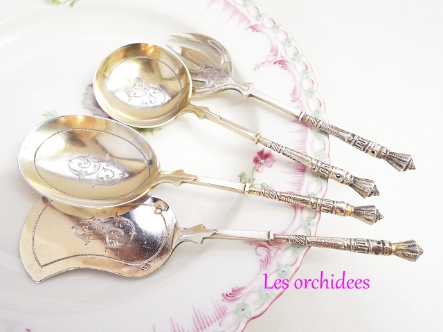 フランスアンティーク純銀デザートサーヴィング4本セット