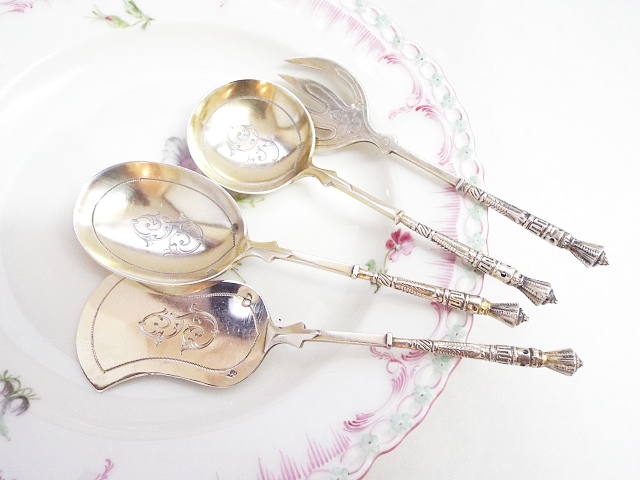 フランスアンティーク純銀デザートサーヴィング4本セット